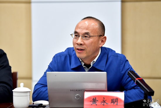 黃永明.JPG